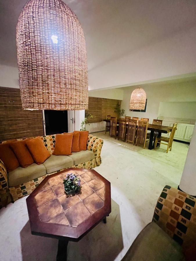 Louis Lake Villa Kandy Esterno foto