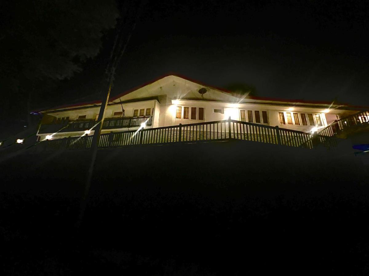 Louis Lake Villa Kandy Esterno foto